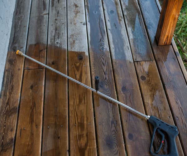 Deck Pressure Cleaning Equipment Cooroy